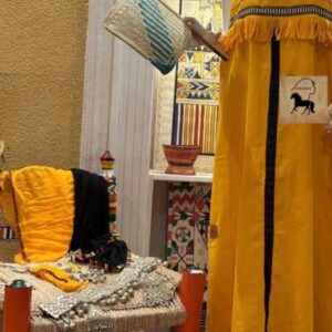 فستان باللحاف الجنوبي باللون الاصفر